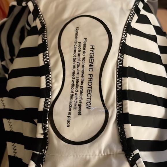 Cupshe Black White Stripe High Waist Bikini Bottom Medium - Picture 6 of 7